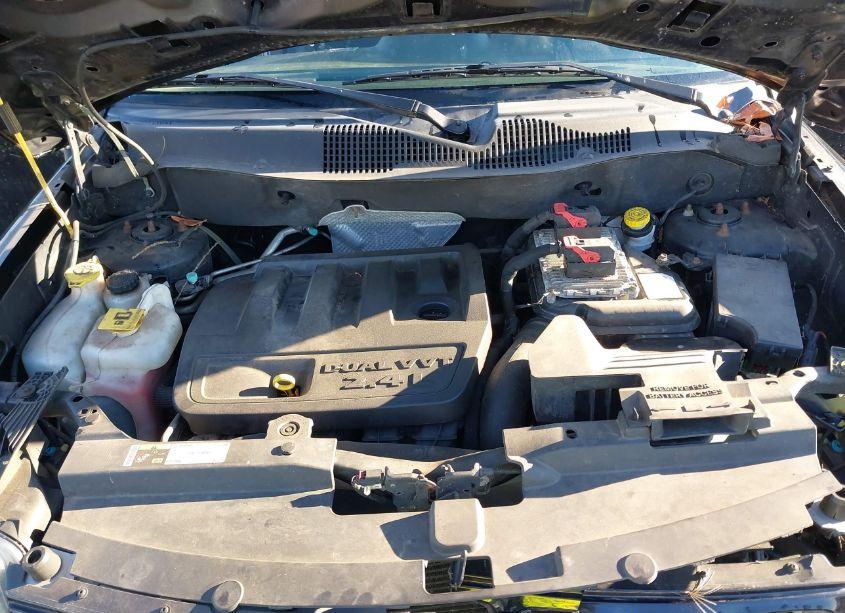 Photo 10 of 2014 Jeep Compass LATITUDE (VIN 1C4NJDEBXED500882)