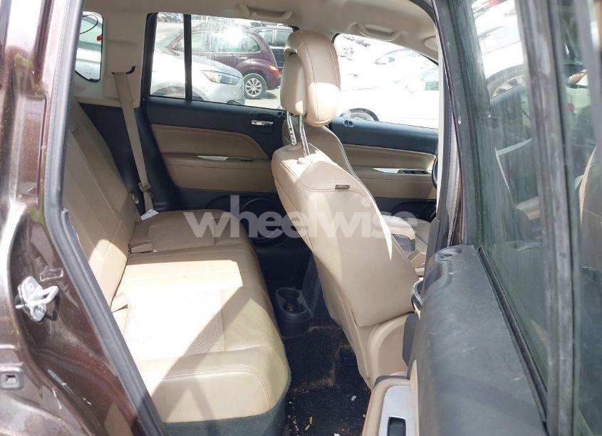 Photo 8 of 2014 Jeep Compass LATITUDE (VIN 1C4NJDEBXED622352)