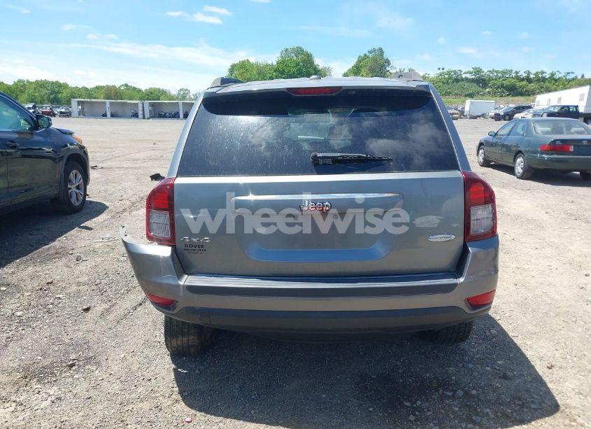 Photo 16 of 2014 Jeep Compass LATITUDE (VIN 1C4NJDEBXED632976)
