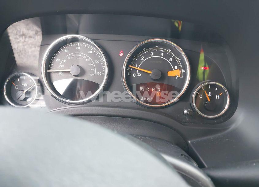 Photo 7 of 2014 Jeep Compass LATITUDE (VIN 1C4NJDEBXED643914)