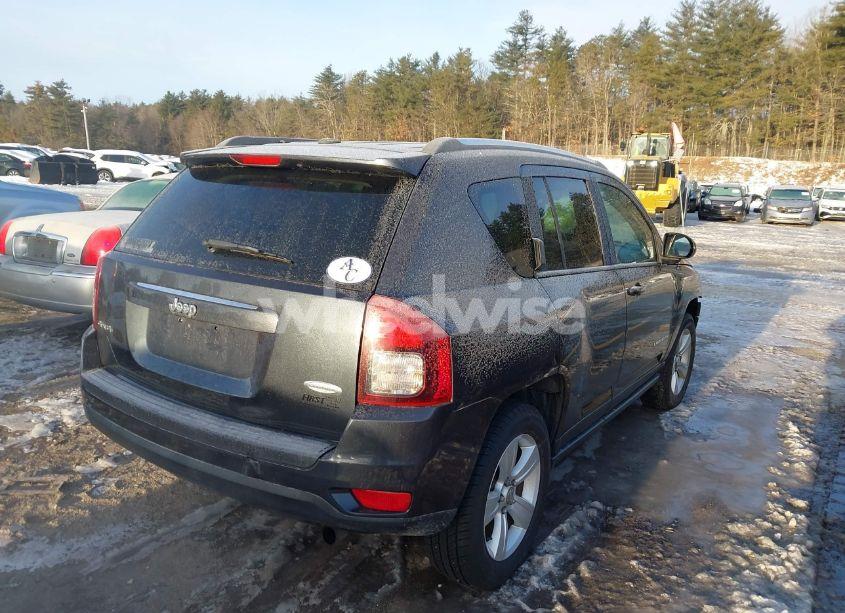 Photo 4 of 2014 Jeep Compass LATITUDE (VIN 1C4NJDEBXED699075)