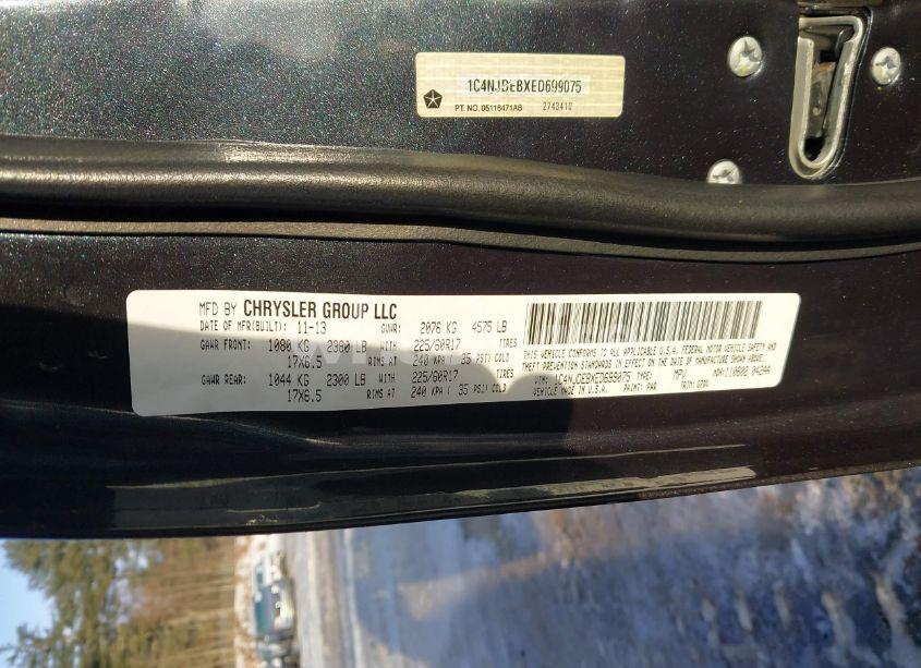 Photo 9 of 2014 Jeep Compass LATITUDE (VIN 1C4NJDEBXED699075)