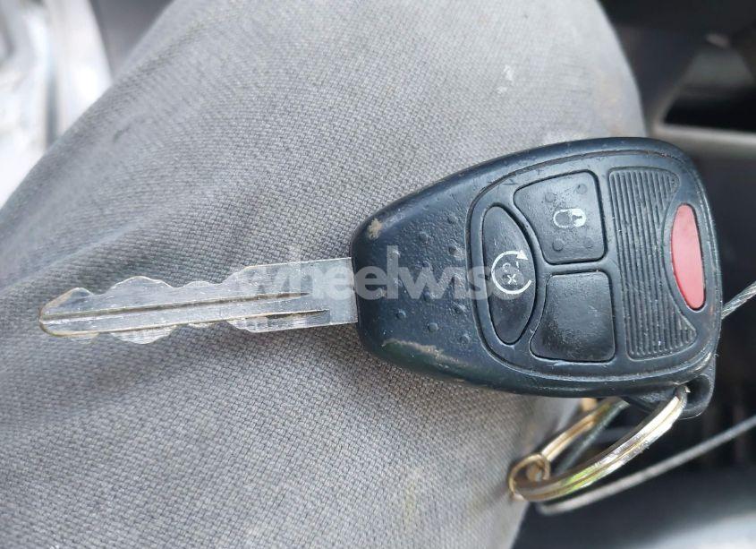 Photo 11 of 2014 Jeep Compass LATITUDE (VIN 1C4NJDEBXED760375)