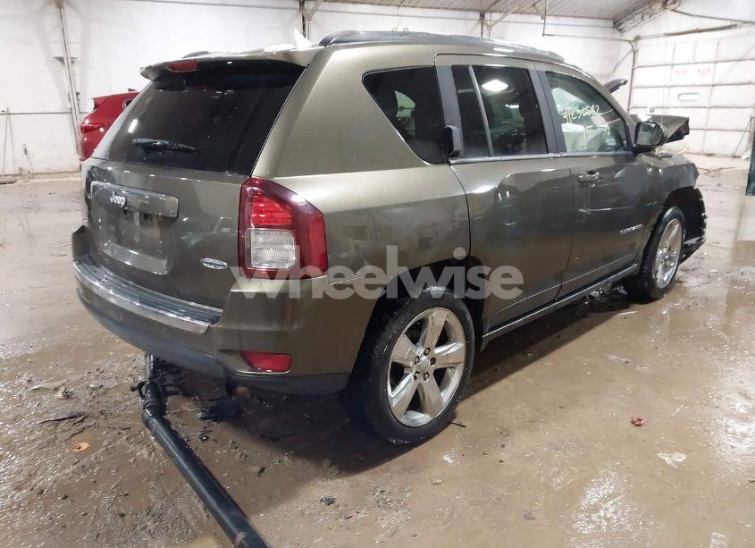 Photo 4 of 2015 Jeep Compass HIGH ALTITUDE EDITION (VIN 1C4NJDEBXFD427143)