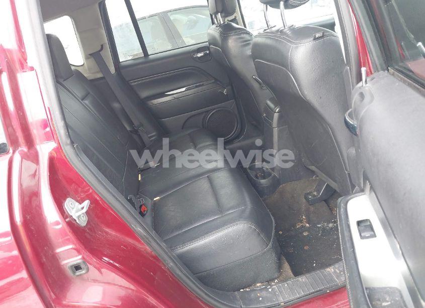 Photo 8 of 2016 Jeep Compass HIGH ALTITUDE EDITION (VIN 1C4NJDEBXGD674518)