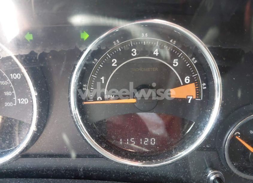 Photo 15 of 2016 Jeep Compass LATITUDE (VIN 1C4NJDEBXGD758192)