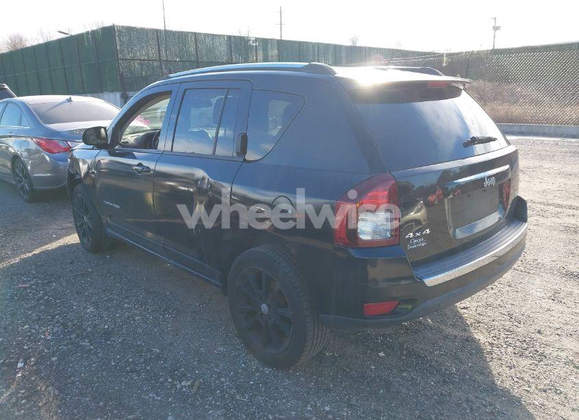 Photo 3 of 2016 Jeep Compass HIGH ALTITUDE EDITION (VIN 1C4NJDEBXGD790267)