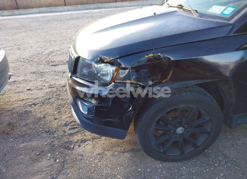 Photo 6 of 2016 Jeep Compass HIGH ALTITUDE EDITION (VIN 1C4NJDEBXGD790267)