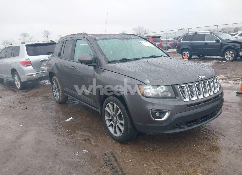 2017 Jeep Compass HIGH ALTITUDE 4X4 (VIN 1C4NJDEBXHD126665) main photo