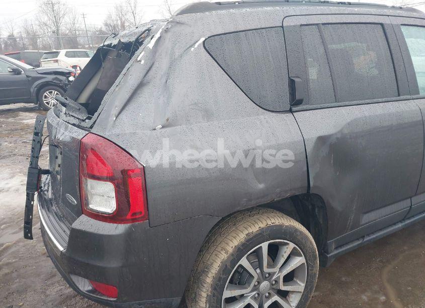 Photo 18 of 2017 Jeep Compass HIGH ALTITUDE 4X4 (VIN 1C4NJDEBXHD126665)