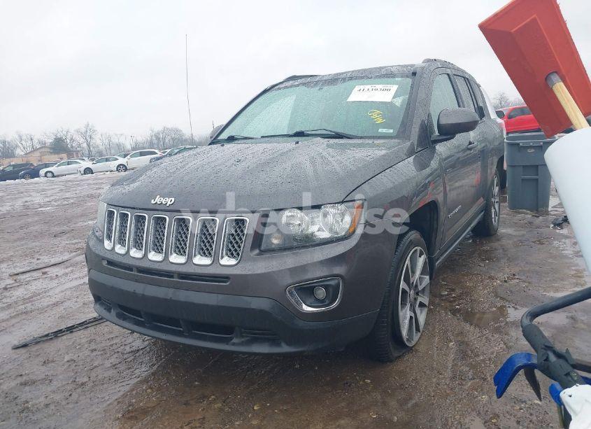 Photo 2 of 2017 Jeep Compass HIGH ALTITUDE 4X4 (VIN 1C4NJDEBXHD126665)