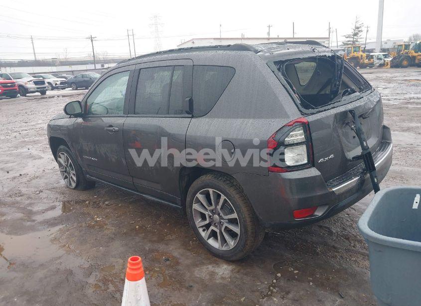 Photo 3 of 2017 Jeep Compass HIGH ALTITUDE 4X4 (VIN 1C4NJDEBXHD126665)