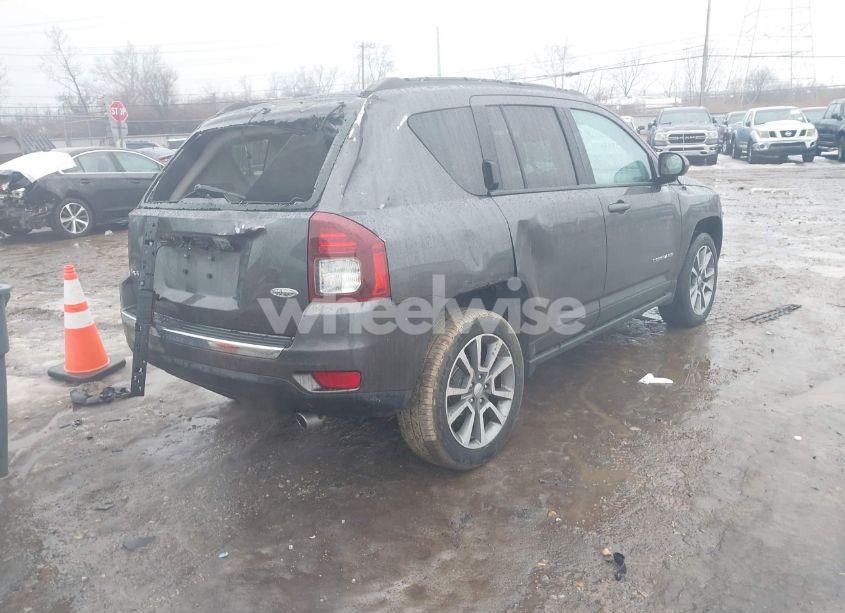 Photo 4 of 2017 Jeep Compass HIGH ALTITUDE 4X4 (VIN 1C4NJDEBXHD126665)