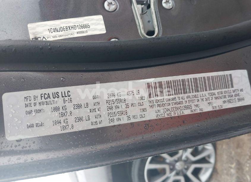 Photo 9 of 2017 Jeep Compass HIGH ALTITUDE 4X4 (VIN 1C4NJDEBXHD126665)