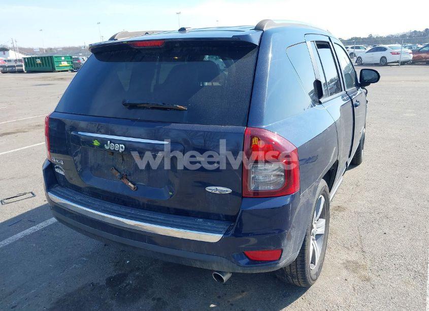 Photo 4 of 2017 Jeep Compass HIGH ALTITUDE 4X4 (VIN 1C4NJDEBXHD139853)