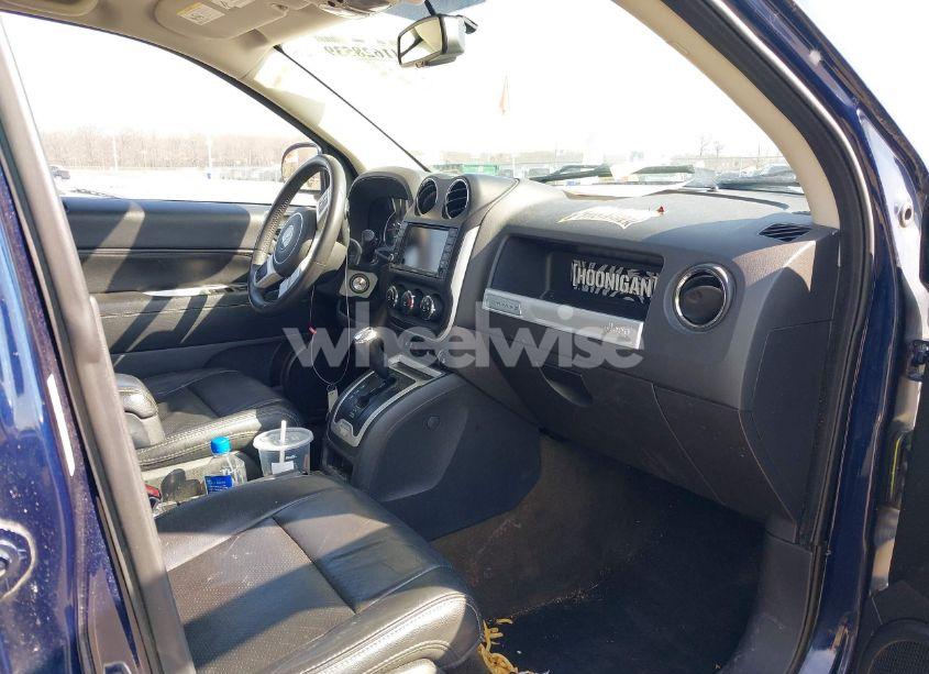 Photo 5 of 2017 Jeep Compass HIGH ALTITUDE 4X4 (VIN 1C4NJDEBXHD139853)