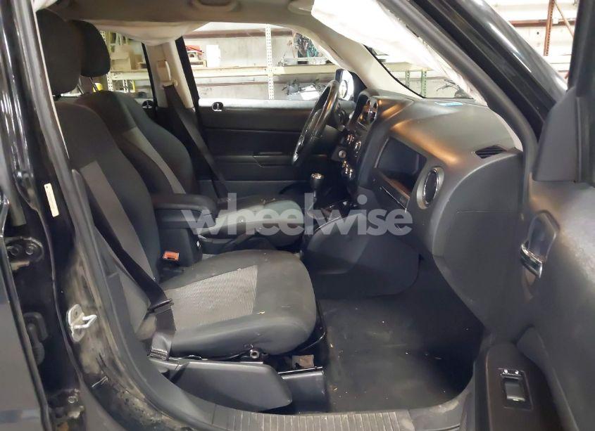 Photo 5 of 2012 Jeep Patriot SPORT/NORTH (VIN 1C4NJPAB5CD718930)