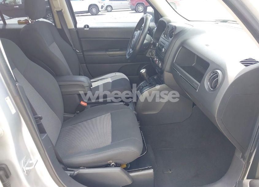Photo 5 of 2012 Jeep Patriot SPORT (VIN 1C4NJPBA0CD632446)