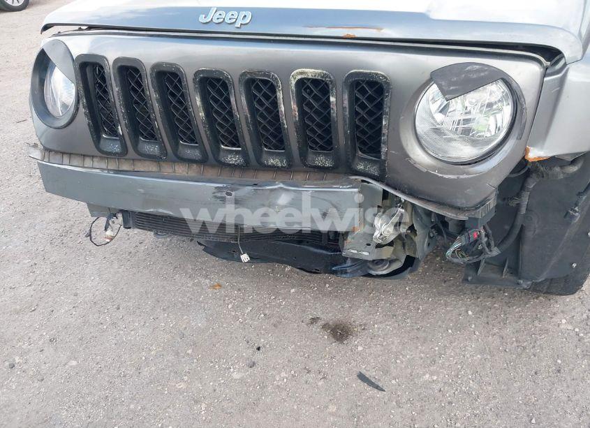 Photo 6 of 2014 Jeep Patriot SPORT (VIN 1C4NJPBA0ED596180)