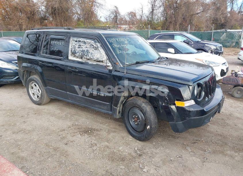 2014 Jeep Patriot SPORT (VIN 1C4NJPBA0ED659844) main photo