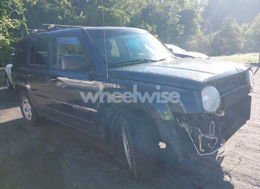 2014 Jeep Patriot SPORT (VIN 1C4NJPBA0ED690284) main photo