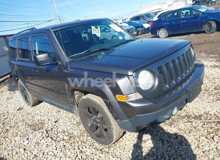 2014 Jeep Patriot ALTITUDE (VIN 1C4NJPBA0ED758437) main photo