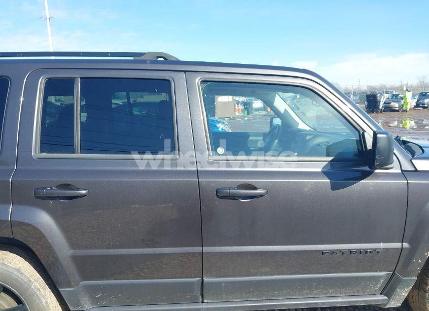 Photo 13 of 2014 Jeep Patriot ALTITUDE (VIN 1C4NJPBA0ED758437)