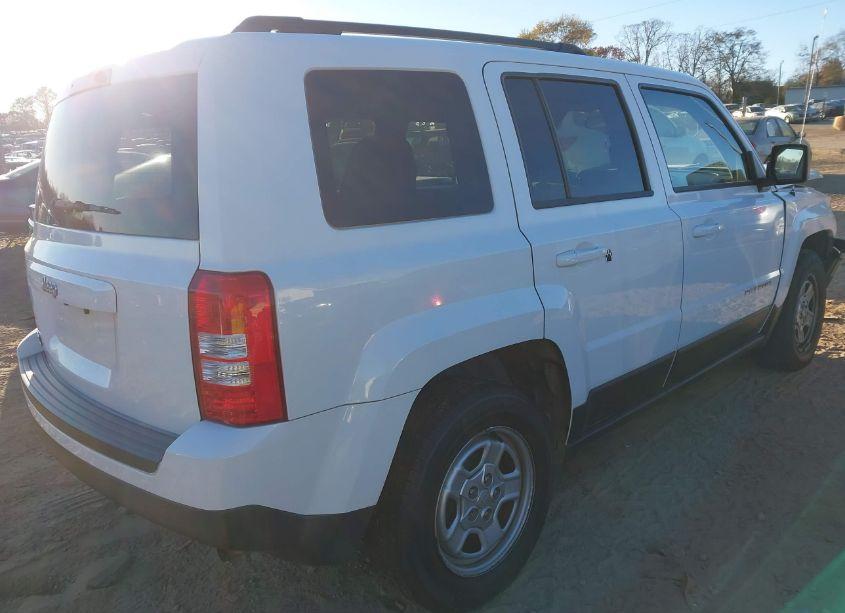 Photo 4 of 2015 Jeep Patriot SPORT (VIN 1C4NJPBA0FD209015)