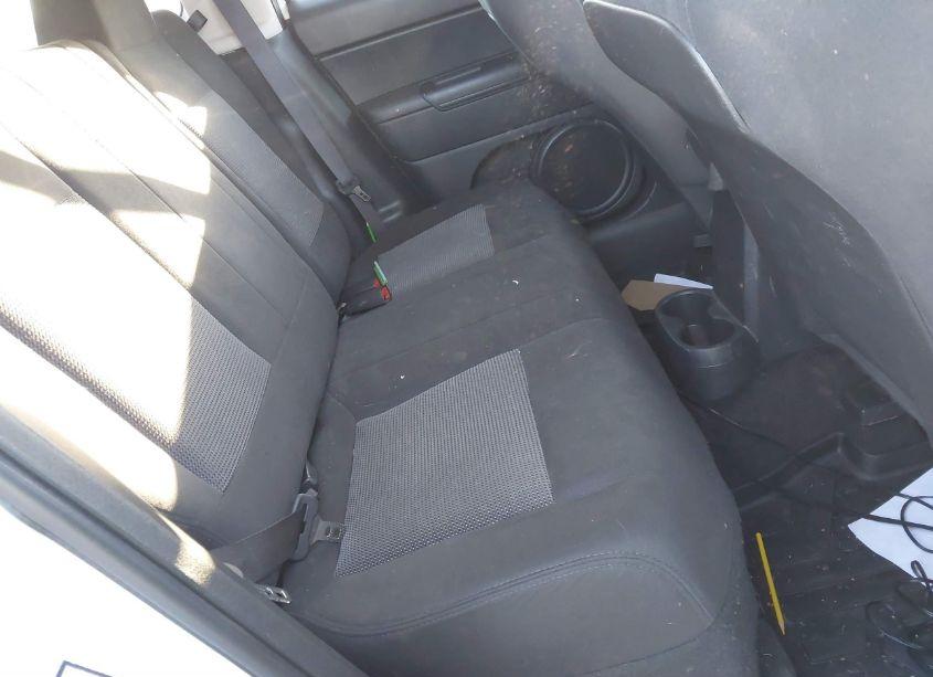 Photo 8 of 2015 Jeep Patriot SPORT (VIN 1C4NJPBA0FD209015)