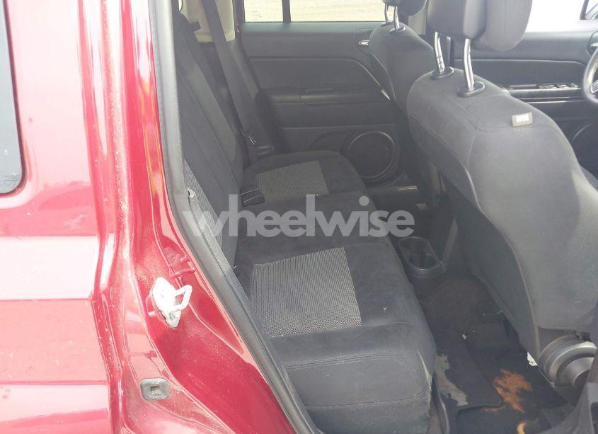 Photo 8 of 2015 Jeep Patriot ALTITUDE EDITION (VIN 1C4NJPBA0FD314024)