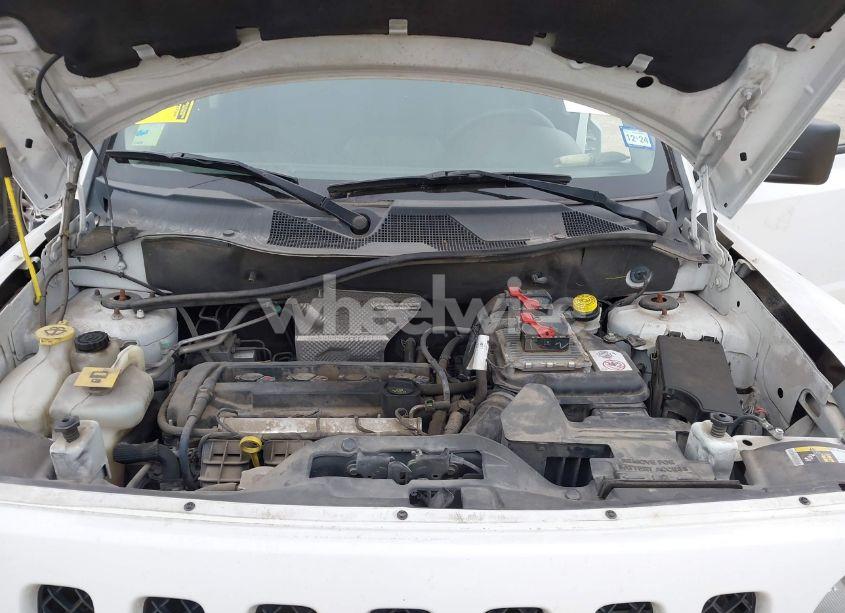 Photo 10 of 2016 Jeep Patriot SPORT (VIN 1C4NJPBA0GD669616)