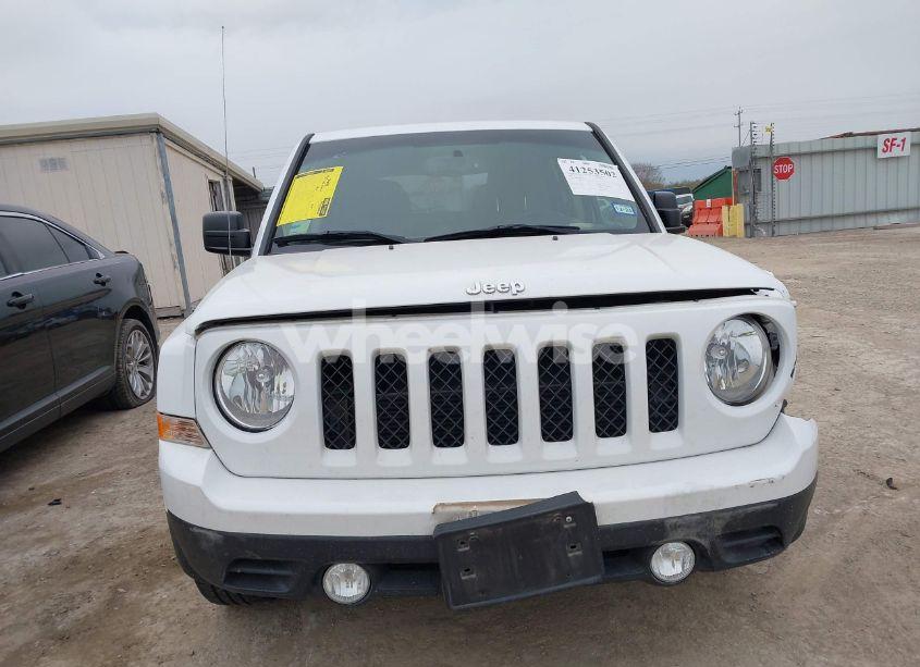 Photo 12 of 2016 Jeep Patriot SPORT (VIN 1C4NJPBA0GD669616)