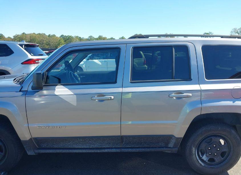 Photo 14 of 2016 Jeep Patriot SPORT (VIN 1C4NJPBA0GD677831)