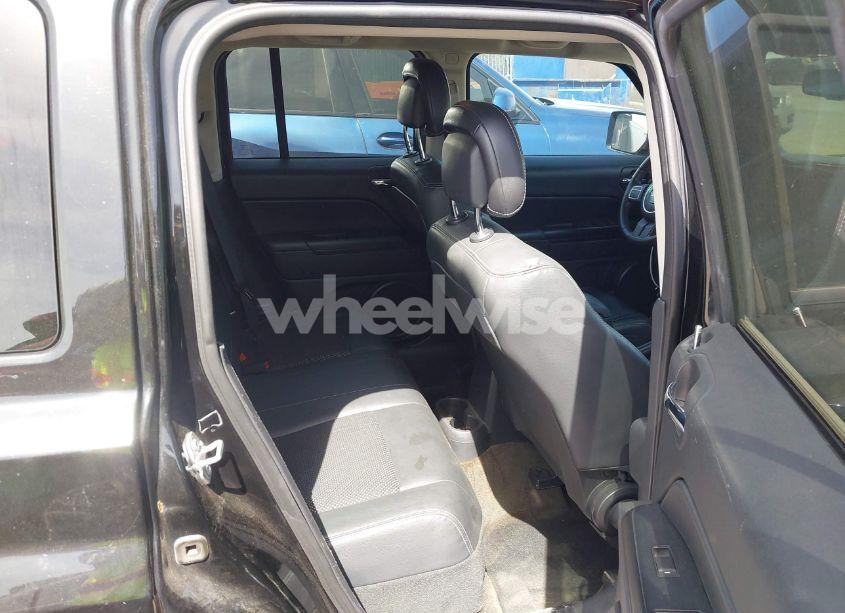 Photo 8 of 2016 Jeep Patriot SPORT SE (VIN 1C4NJPBA0GD694242)