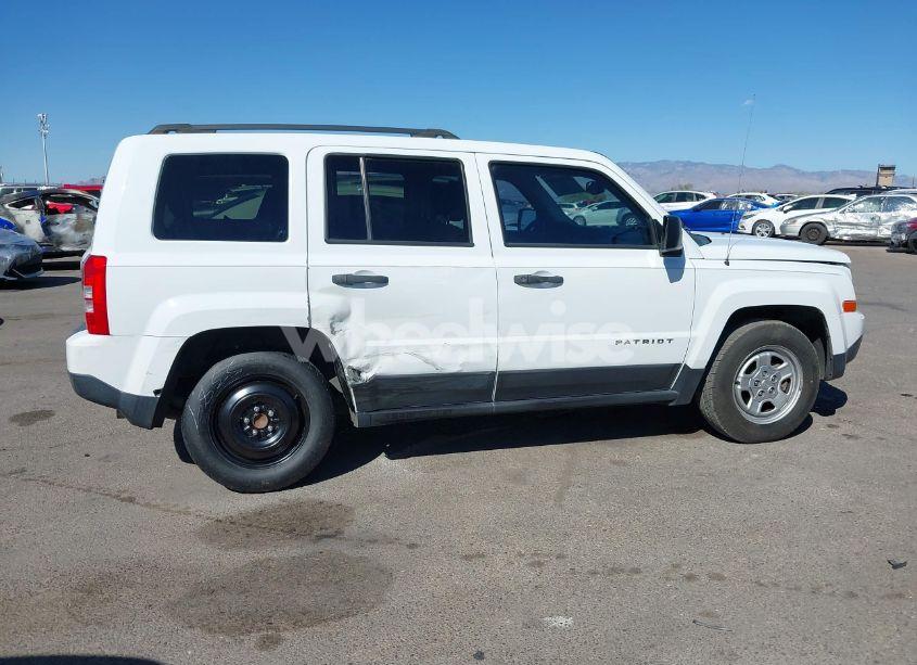 Photo 14 of 2016 Jeep Patriot SPORT (VIN 1C4NJPBA0GD698548)