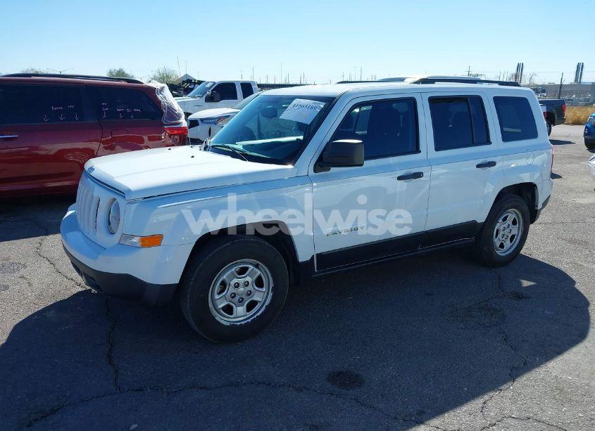 Photo 15 of 2016 Jeep Patriot SPORT (VIN 1C4NJPBA0GD698548)