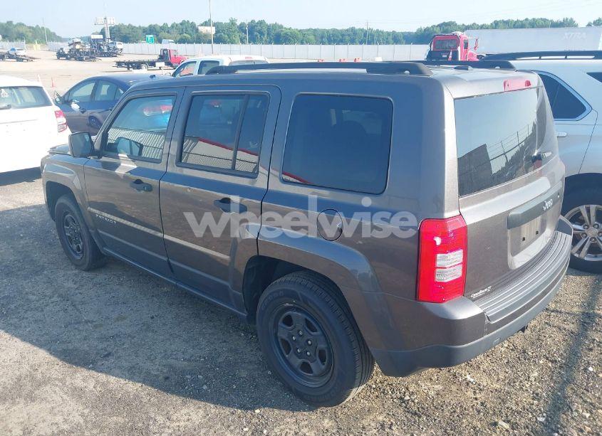 Photo 3 of 2016 Jeep Patriot SPORT (VIN 1C4NJPBA0GD727725)