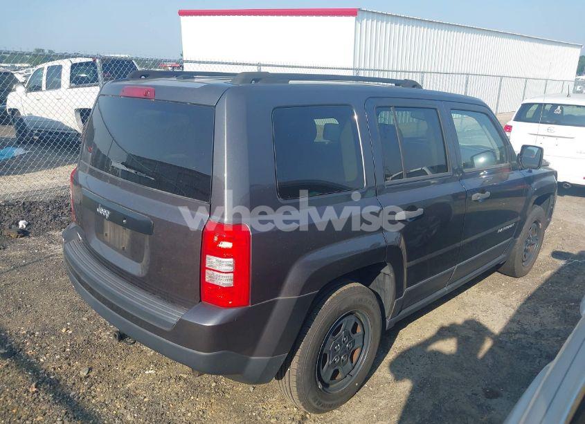 Photo 4 of 2016 Jeep Patriot SPORT (VIN 1C4NJPBA0GD727725)