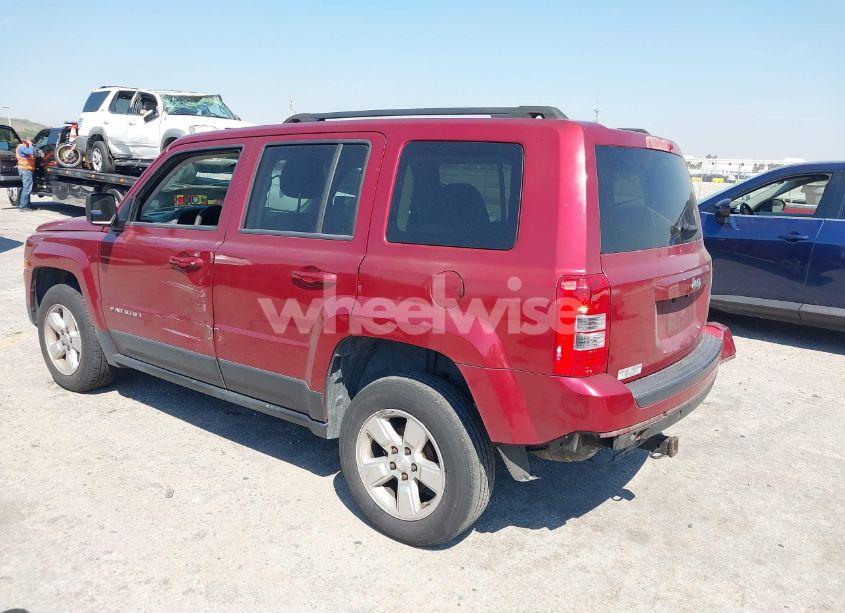 Photo 3 of 2012 Jeep Patriot SPORT (VIN 1C4NJPBA1CD606325)