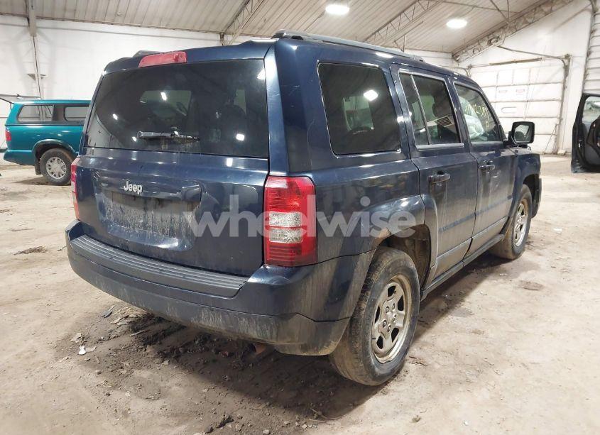 Photo 4 of 2014 Jeep Patriot SPORT (VIN 1C4NJPBA1ED553340)