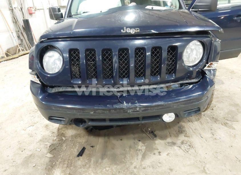 Photo 6 of 2014 Jeep Patriot SPORT (VIN 1C4NJPBA1ED553340)