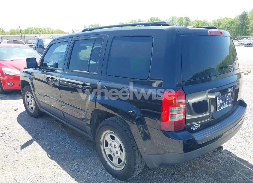 Photo 3 of 2014 Jeep Patriot SPORT (VIN 1C4NJPBA1ED645323)