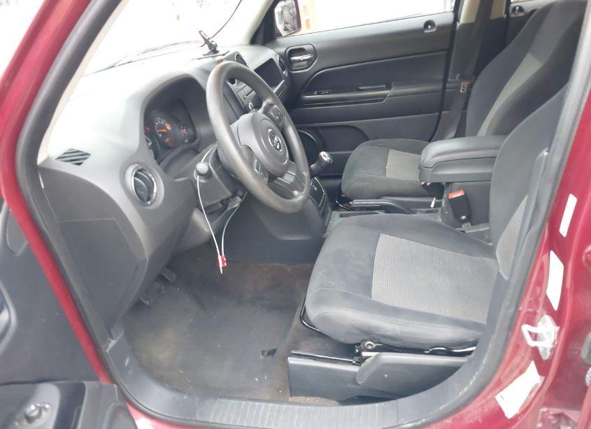 Photo 5 of 2014 Jeep Patriot ALTITUDE (VIN 1C4NJPBA1ED887268)