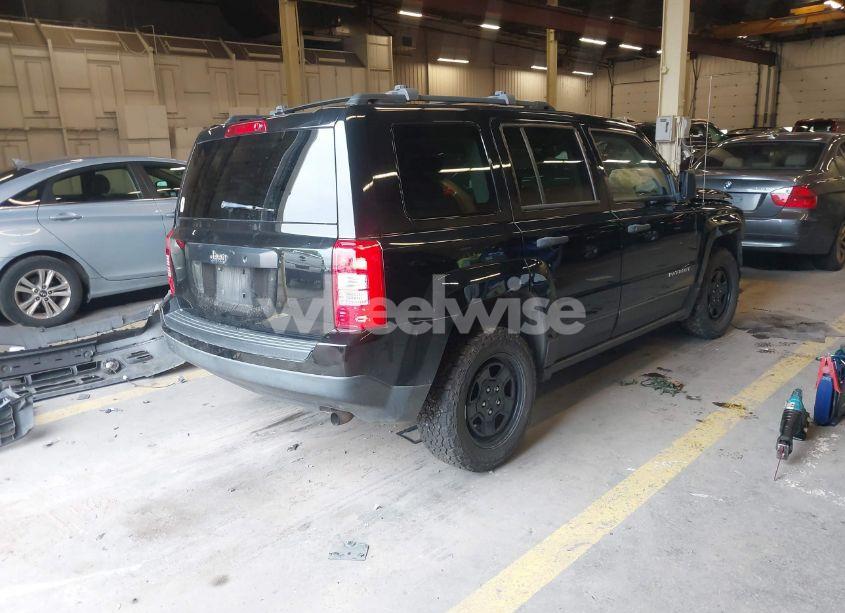 Photo 4 of 2015 Jeep Patriot SPORT (VIN 1C4NJPBA1FD314615)