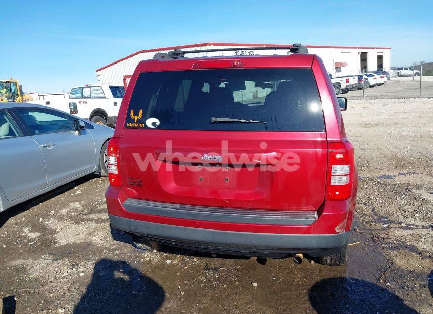 Photo 16 of 2015 Jeep Patriot SPORT (VIN 1C4NJPBA1FD340888)
