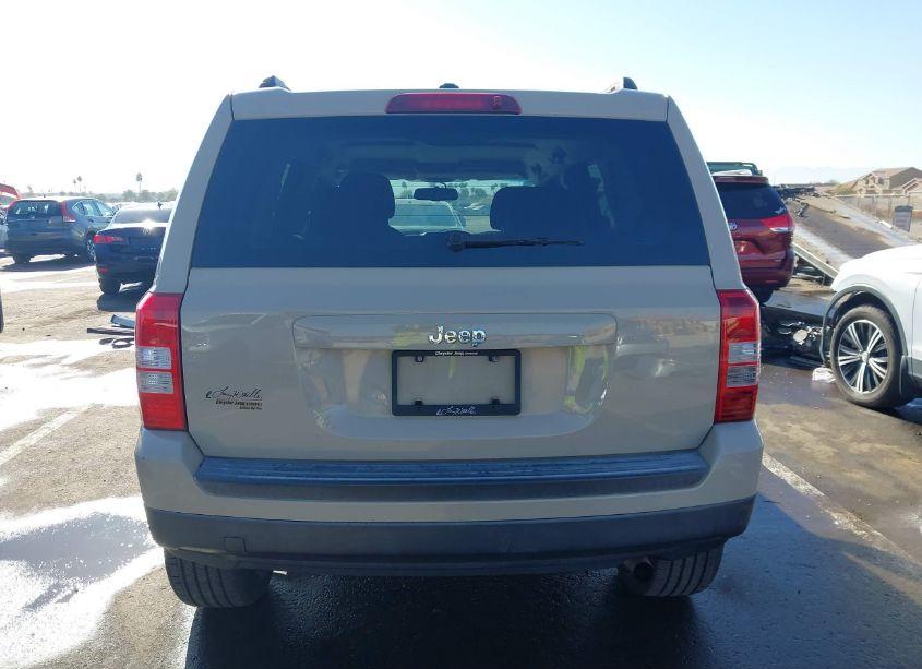 Photo 16 of 2016 Jeep Patriot SPORT (VIN 1C4NJPBA1GD807700)