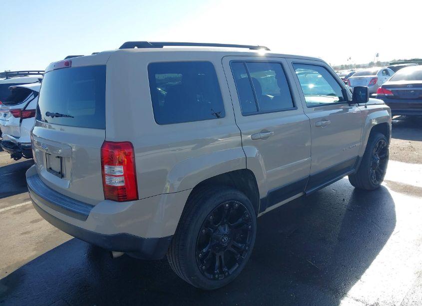 Photo 4 of 2016 Jeep Patriot SPORT (VIN 1C4NJPBA1GD807700)