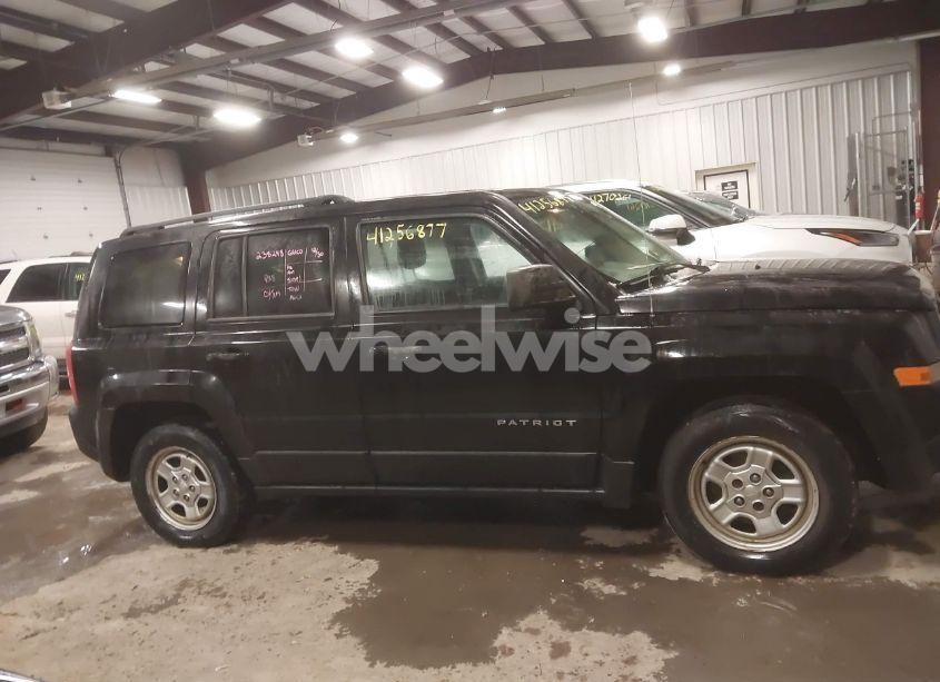 Photo 14 of 2017 Jeep Patriot SPORT FWD (VIN 1C4NJPBA1HD118712)