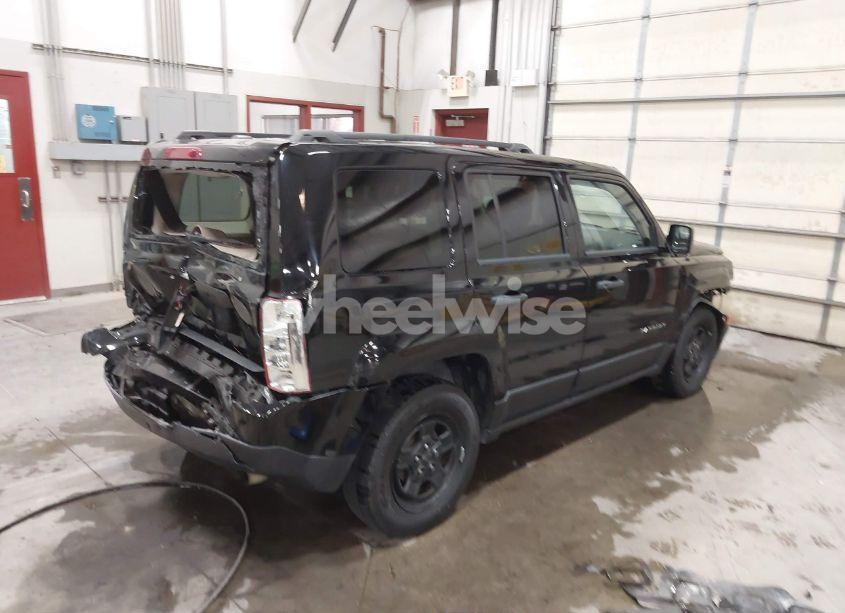 Photo 4 of 2017 Jeep Patriot SPORT FWD (VIN 1C4NJPBA1HD162077)