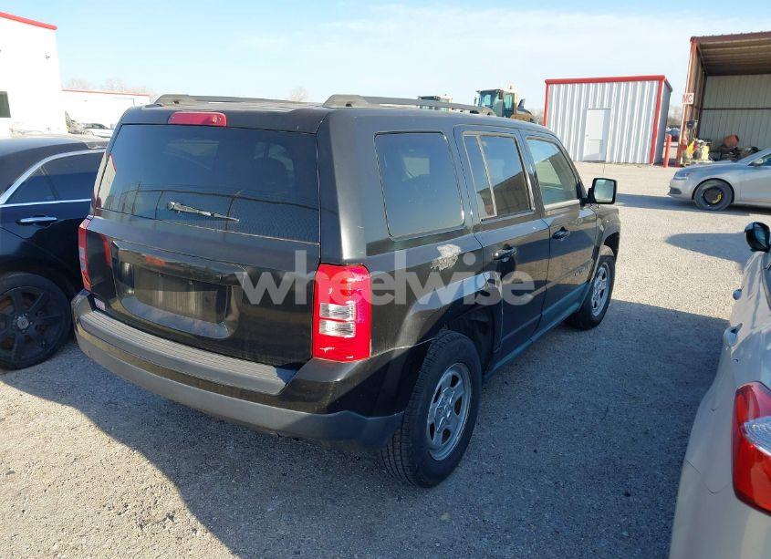 Photo 4 of 2012 Jeep Patriot SPORT (VIN 1C4NJPBA2CD504970)